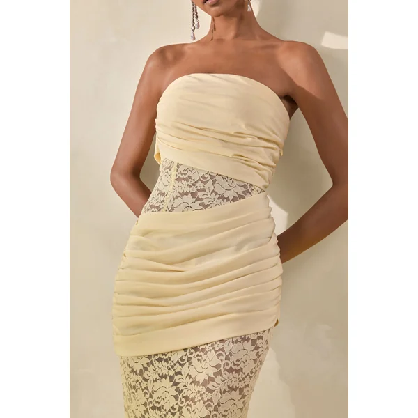 Lalita | Robe longue bandeau en dentelle et satin citron avec détails croisés