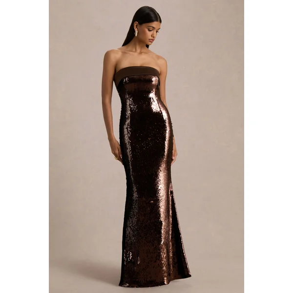 Leona | Robe longue marron à sequins avec décolleté bandeau et finitions en satin
