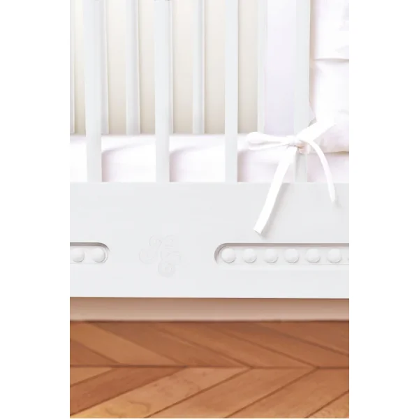 Lit Gustavienne et son matelas Blanc Tartine et Chocolat - Soins Bébé Naturels & Produits Maman Après Naissance