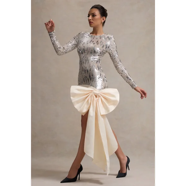 Love Galore | Mini-robe à sequins blanc cassé avec nœud en satin surdimensionné