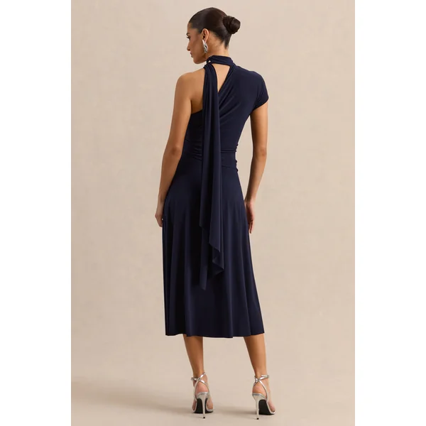Lythara | Robe mi-longue bleu marine à encolure asymétrique avec détail d’écharpe