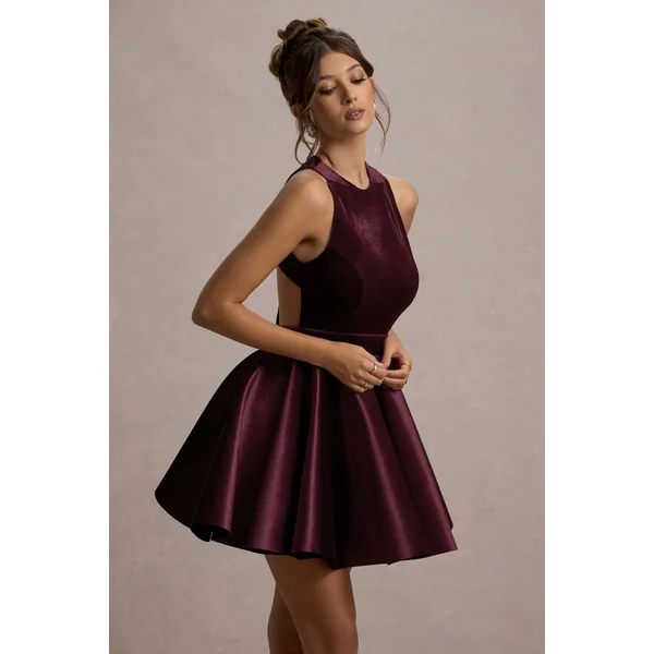 Mackie | Mini-robe patineuse rouge bordeaux sans manches en velours