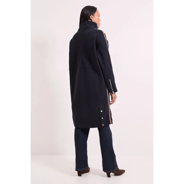 Manteau à Rayures Contrastées Principles by Wallis