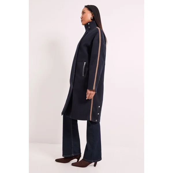 Manteau à Rayures Contrastées Principles by Wallis