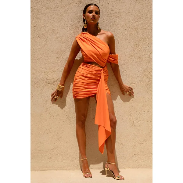Margo | Mini-robe asymétrique orange avec découpes
