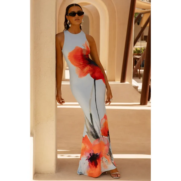 Marlo | Robe longue à col haut et détails froncés imprimé coquelicot bleu poudré