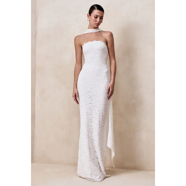 Massima | Robe longue bandeau blanche en dentelle avec détail écharpe