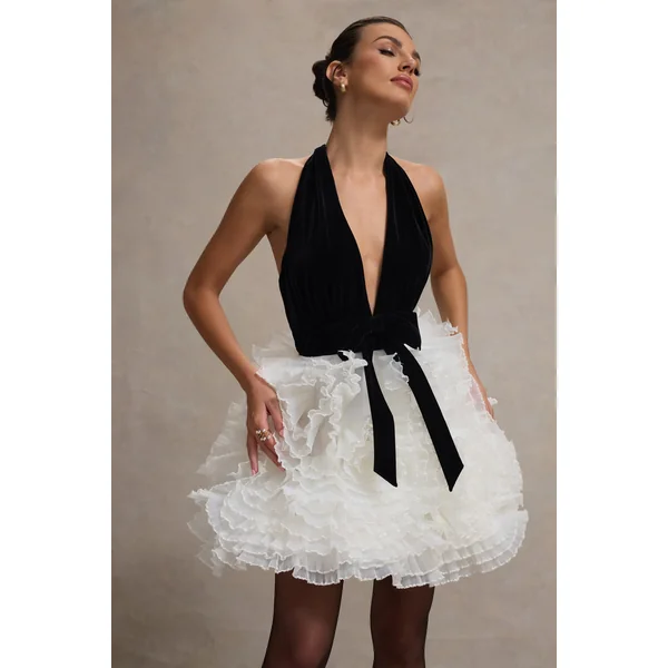 Meringue | Mini-robe en velours noir à décolleté plongeant avec jupe en tulle