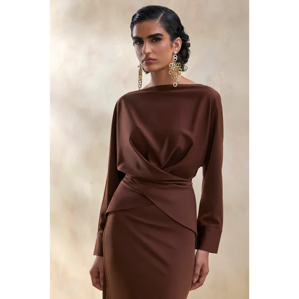 Miravia | Top marron en satin à encolure large et manches longues