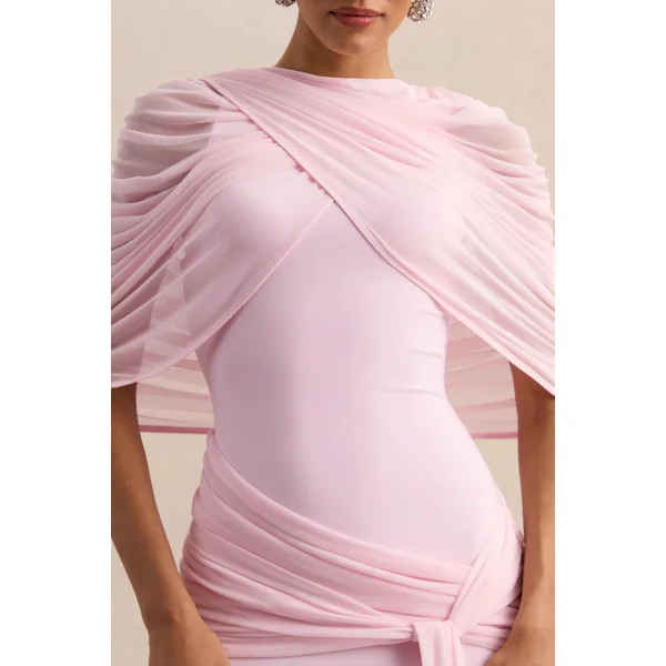 Mirene | Robe longue rose clair à encolure ronde avec détails froncés et ceinture fluide
