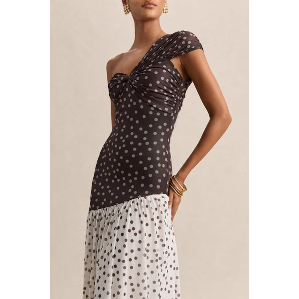 Motira | Robe longue marron à pois à encolure asymétrique avec taille basse asymétrique