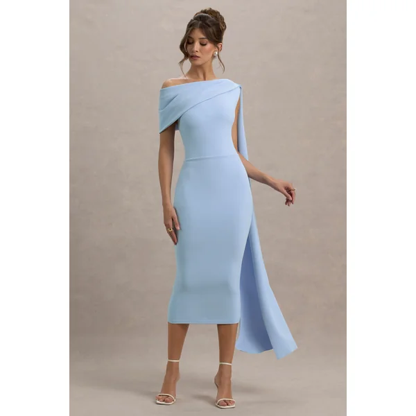 Niamh | Robe mi-longue asymétrique bleu poudré avec drapé.