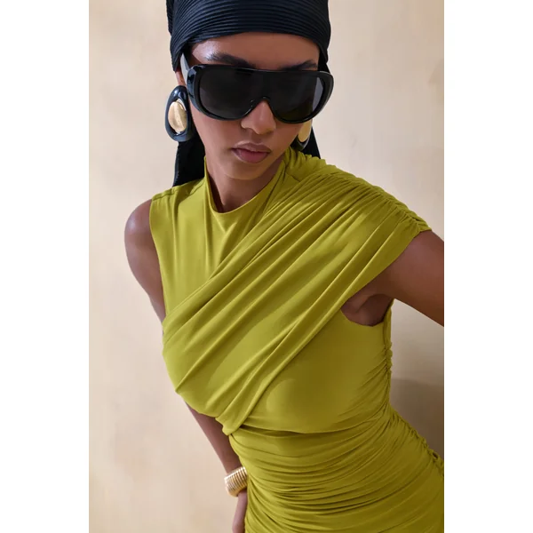 Nocturnal | Mini-Robe Vert Froncée avec Détail de Ceinture