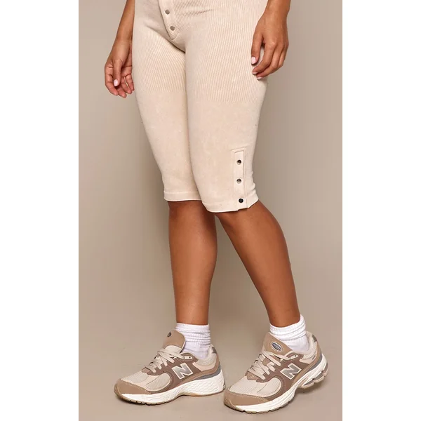 Pantalon Capri Côtelé Contour Avec Détails À Pressions Petite