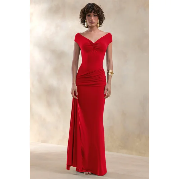 Petronia | Robe longue rouge à décolleté en V avec détail cache-cœur