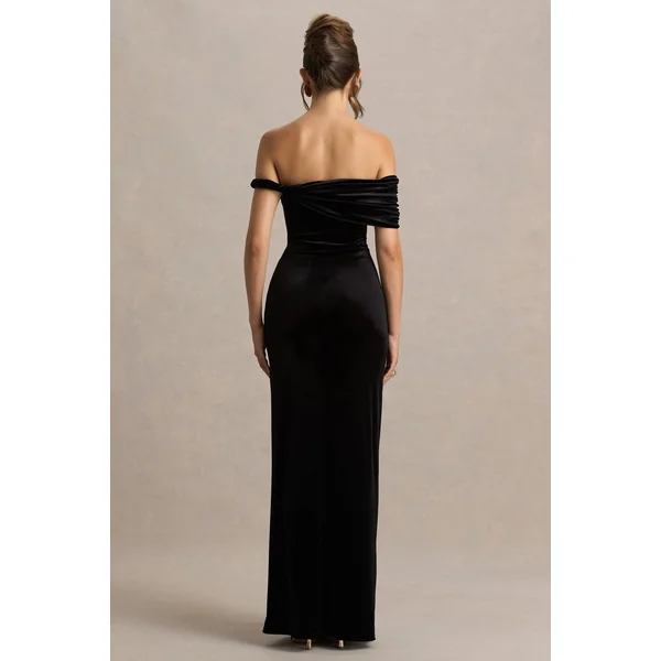 Poised | Robe longue noire en velours à décolleté bardot avec manches torsadées