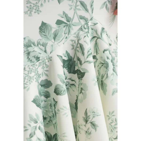 Priceless | Robe mi-longue sirène à col montant imprimé porcelaine vert