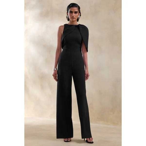 Quinley | Combinaison noire à encolure asymétrique avec manche cape