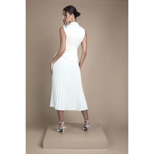 Robe de Mariée Mi-Longue à Col Haut Drapé et Jupe Plissée