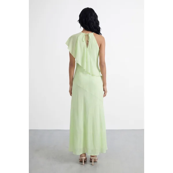 Robe Longue Asymétrique À Volant Et Une Épaule Dénudée