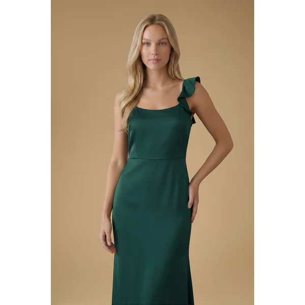 Robe Longue De Demoiselle D'honneur En Satin Émeraude À Encolure Carrée Et Volants