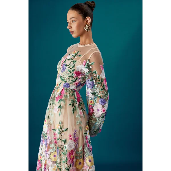 Robe Maxi Brodée à Manches Longues Coast Muse