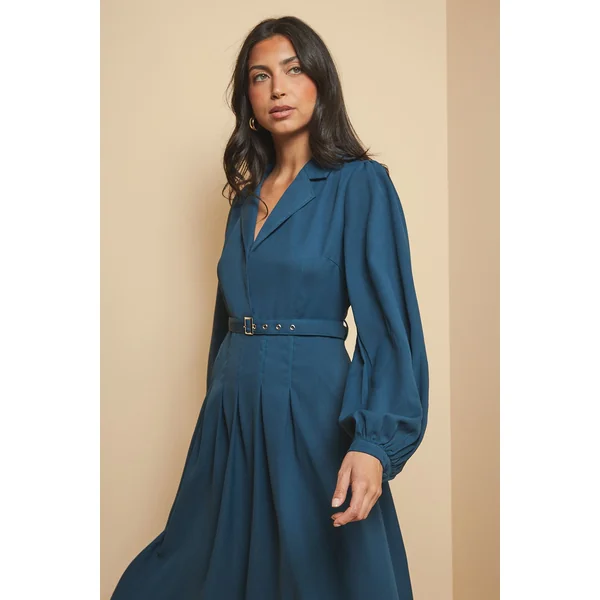 Robe Midi Ceinturée à Col en Crêpe
