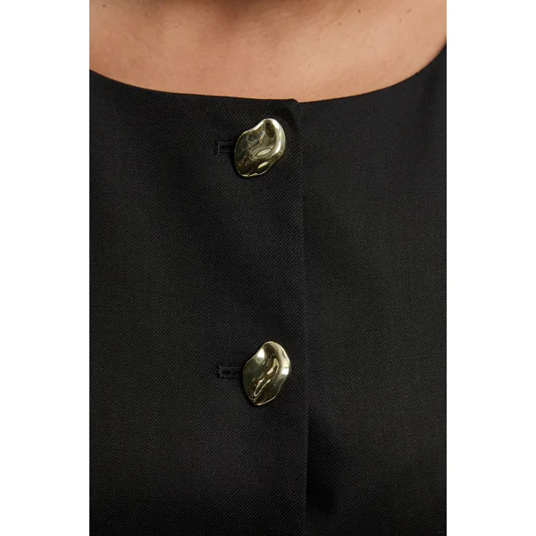 Robe Midi Crayon Grande Taille En Lin Ajusté Avec Boutons Décoratifs Devant