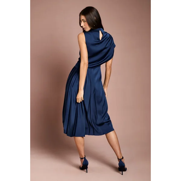 Robe Midi En Satin À Épaule Drapée Et Jupe Plissée