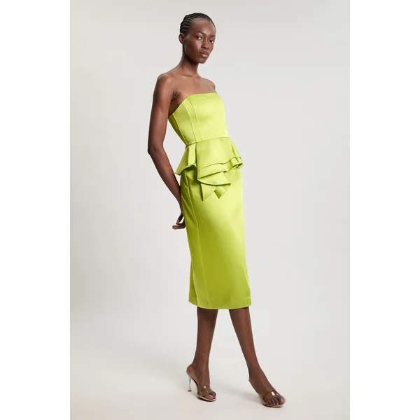 Robe Midi Fourreau En Satin Doublé Avec Basque