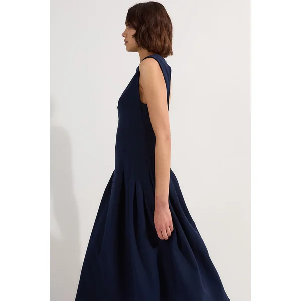 Robe midi structurée en stretch compact avec dos ouvert et jupe évasée