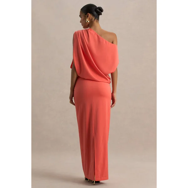 Ronnie | Robe longue corail en satin à encolure asymétrique et détail drapé