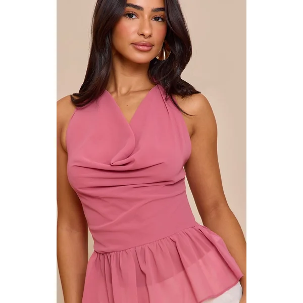 Rose Blush Haut Col Bénitier À Dos Nu Avec Basque En Mousseline Petite Taille