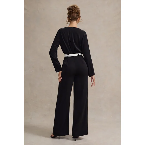 Ruba | Combinaison noire ajustée à décolleté plongeant nouée à la taille