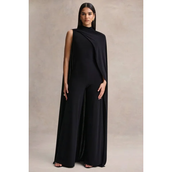 Seema | Combinaison noire à col montant avec cape