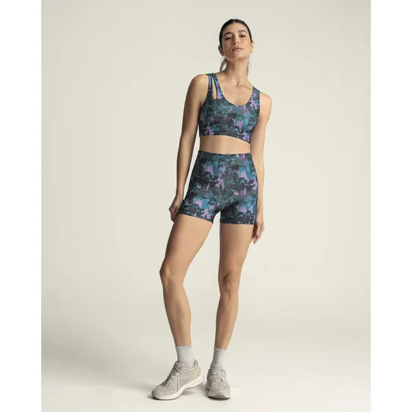 Short de sport léger avec coupe ajustée et taille élastique confortable