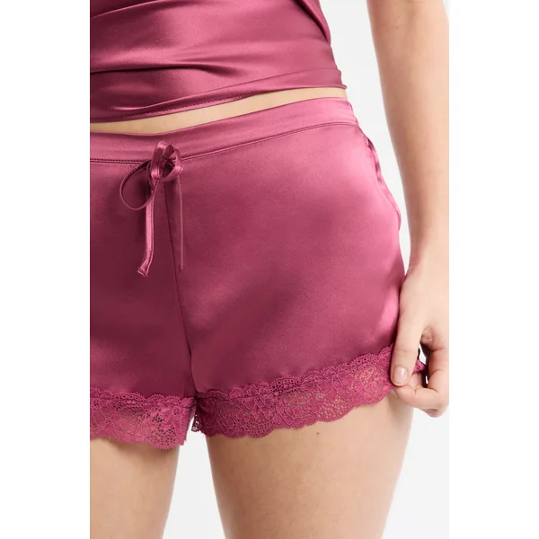 Short en soie détails dentelle