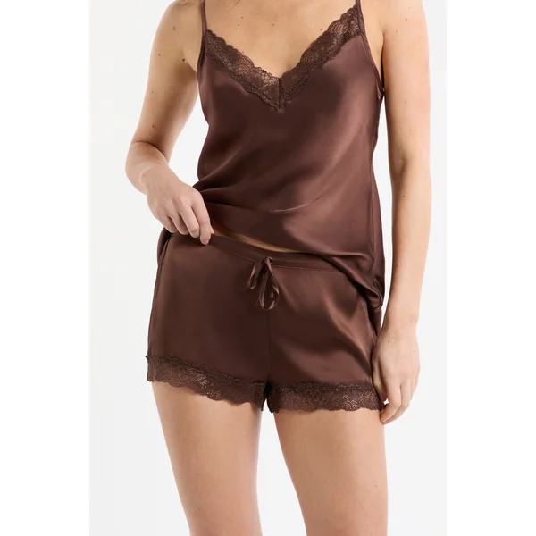 Short en soie détails dentelle