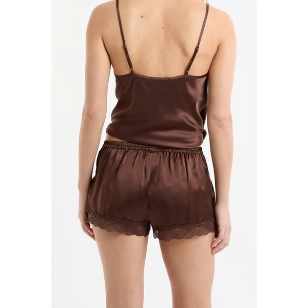 Short en soie détails dentelle