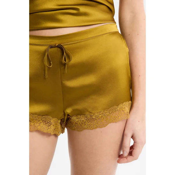 Short en soie détails dentelle