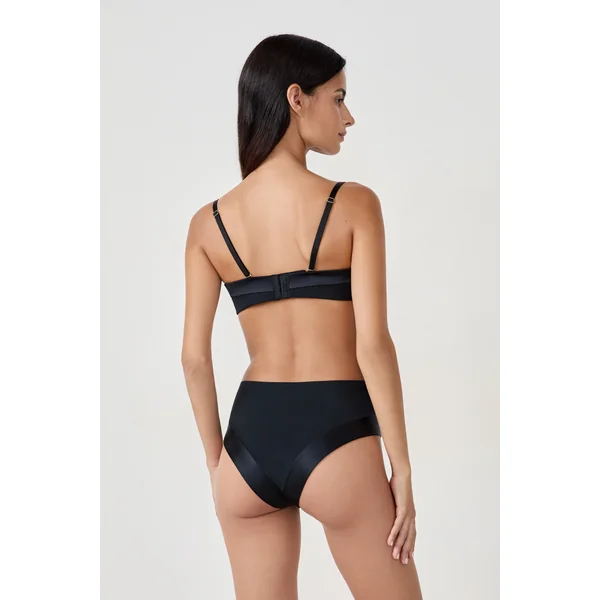 Shorty en microfibre satiné