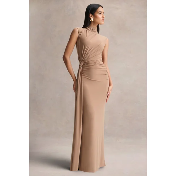Solene | Robe longue brun à col montant avec effet portefeuille et drapé