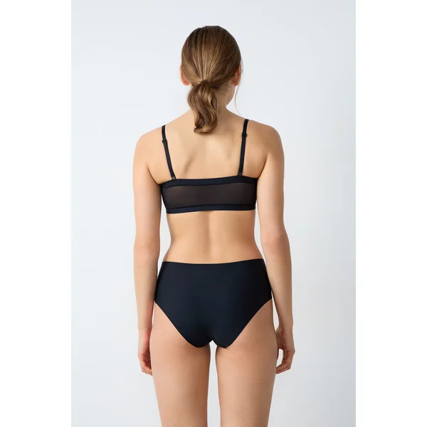 Soutien-gorge bandeau sans armatures en microfibre