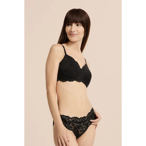Soutien-gorge coques fines post-mastectomie