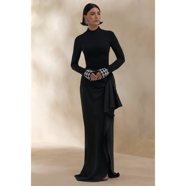 Starred | Robe longue noire à col montant avec jupe portefeuille en satin et poignets ornés
