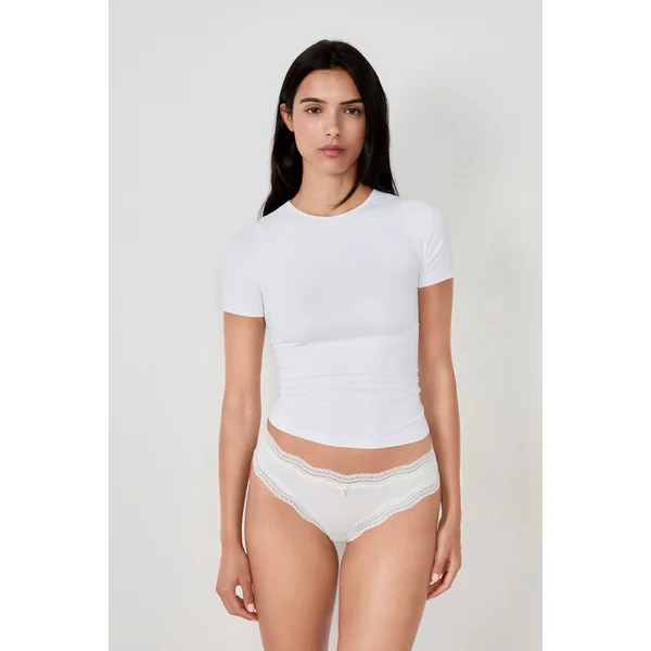 Tanga bords dentelle en microfibre