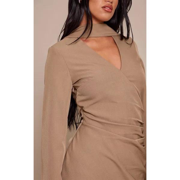 Taupe Robe Moulante À Manches Longues Avec Détail Foulard