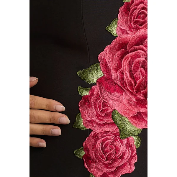 Tillie | Robe mi-longue noire à encolure américaine