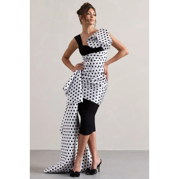 Unattainable | Robe mi-longue à pois noirs avec drapé volumineux