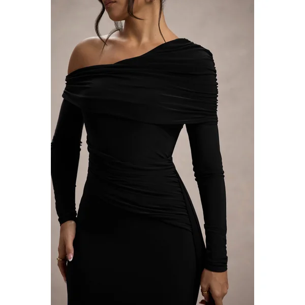 Valina | Robe longue asymétrique noire froncée avec drapé